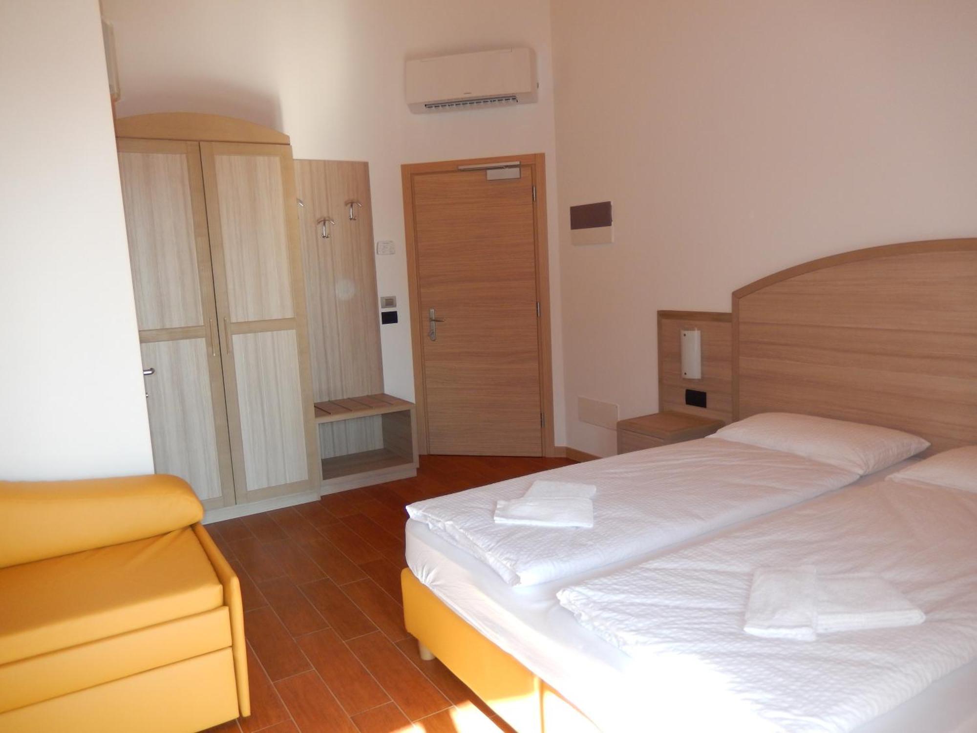 Agritur Giovanazzi Arco Zimmer foto